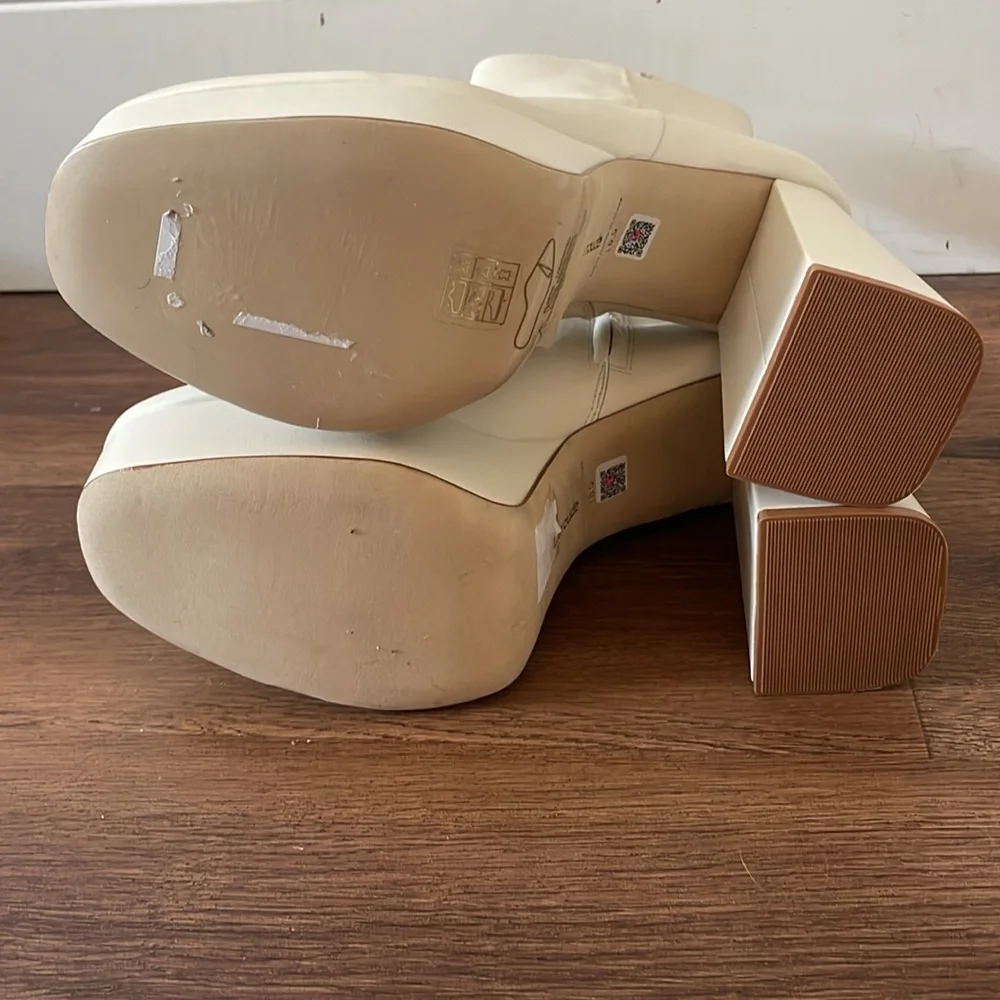 New Larroude Dolly Leather Platform Booties - Picture 5 of 6